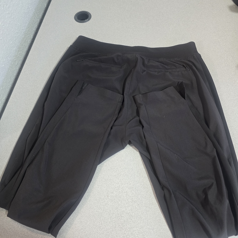 Athleta Charcoal Ankle Pants - Picture 3 of 6